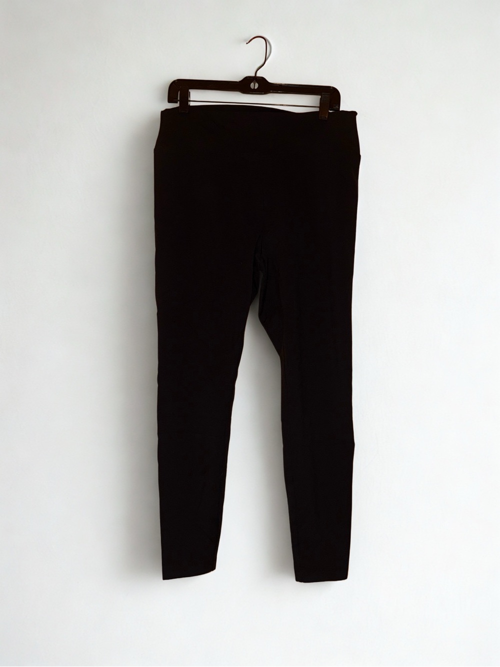 Matty M Black High-Waist Leggings